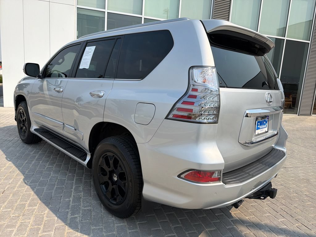 Used 2019 Lexus GX 460 Premium AWD/4WD image 3