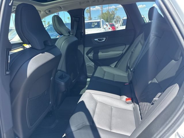 New 2026 Volvo XC60 B5 Plus w/ Climate Package AWD/4WD image 15