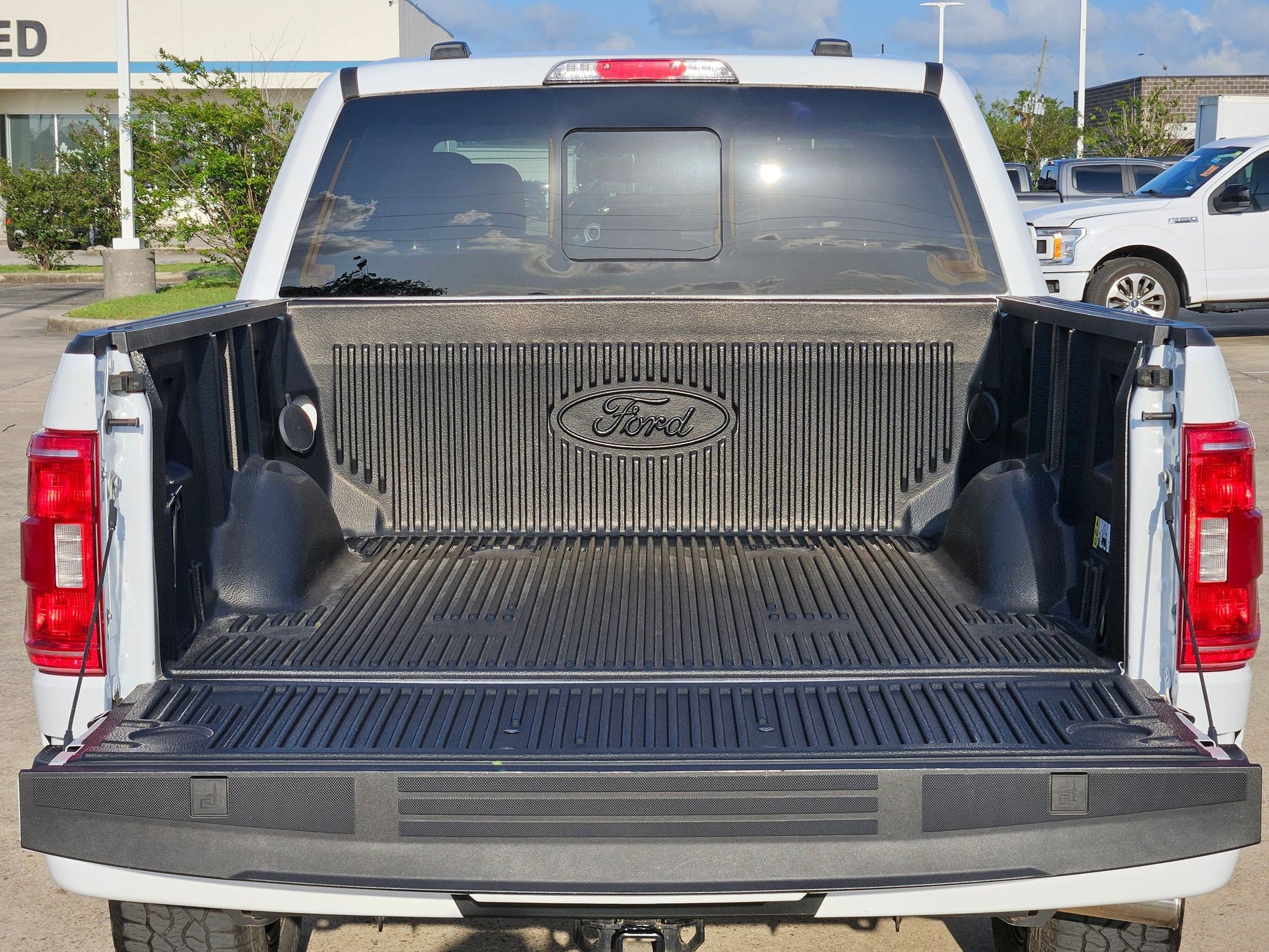 Used 2023 Ford F150 XLT w/ Equipment Group 302A High image 29