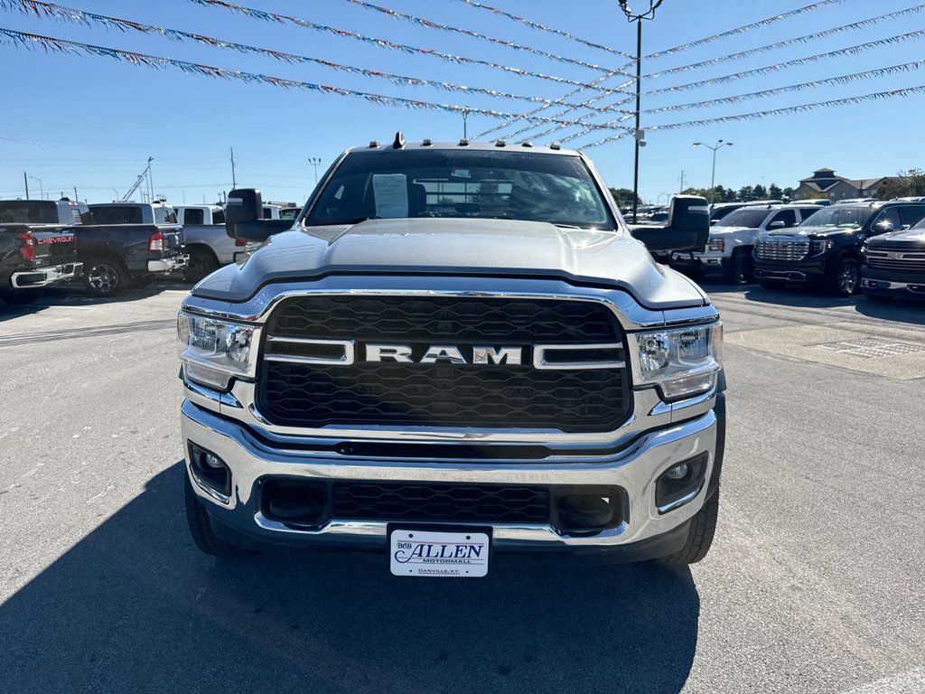 Used 2024 RAM 4500 Tradesman w/ Chrome Appearance Group AWD/4WD image 16