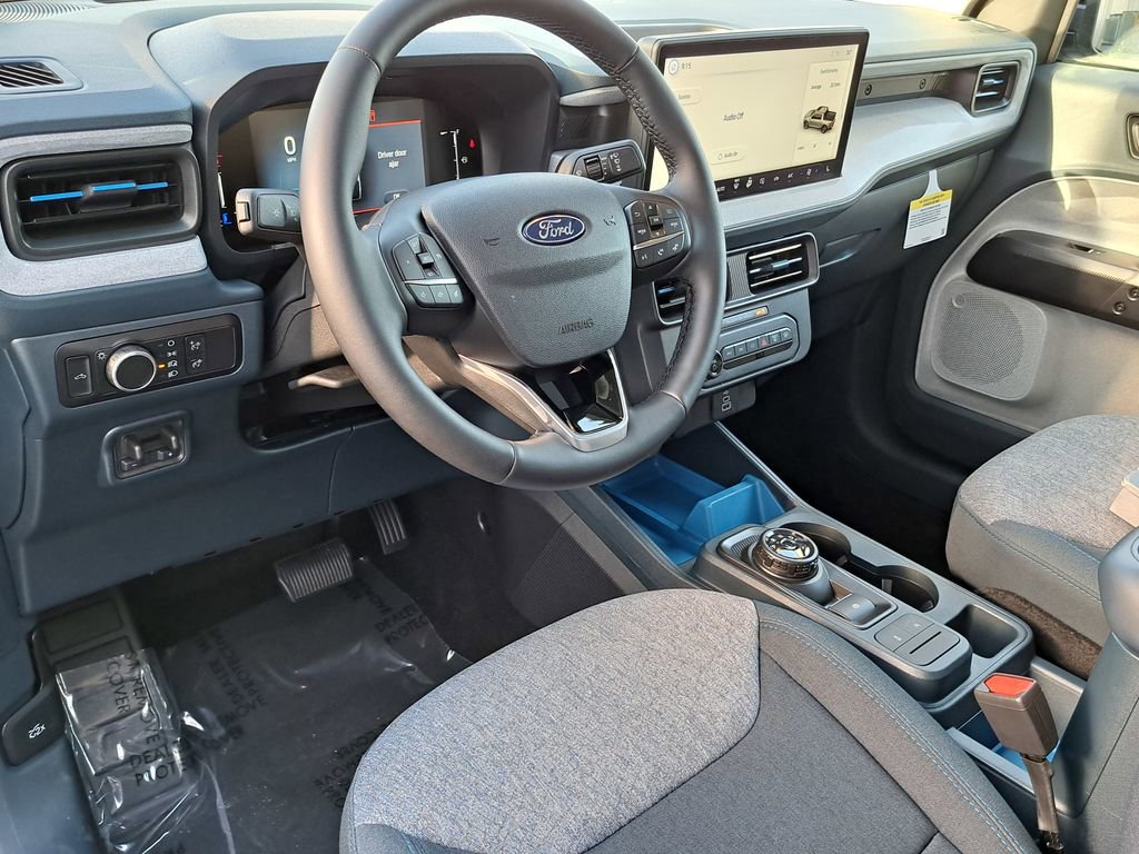 New 2025 Ford Maverick XLT w/ XLT Luxury Package image 7