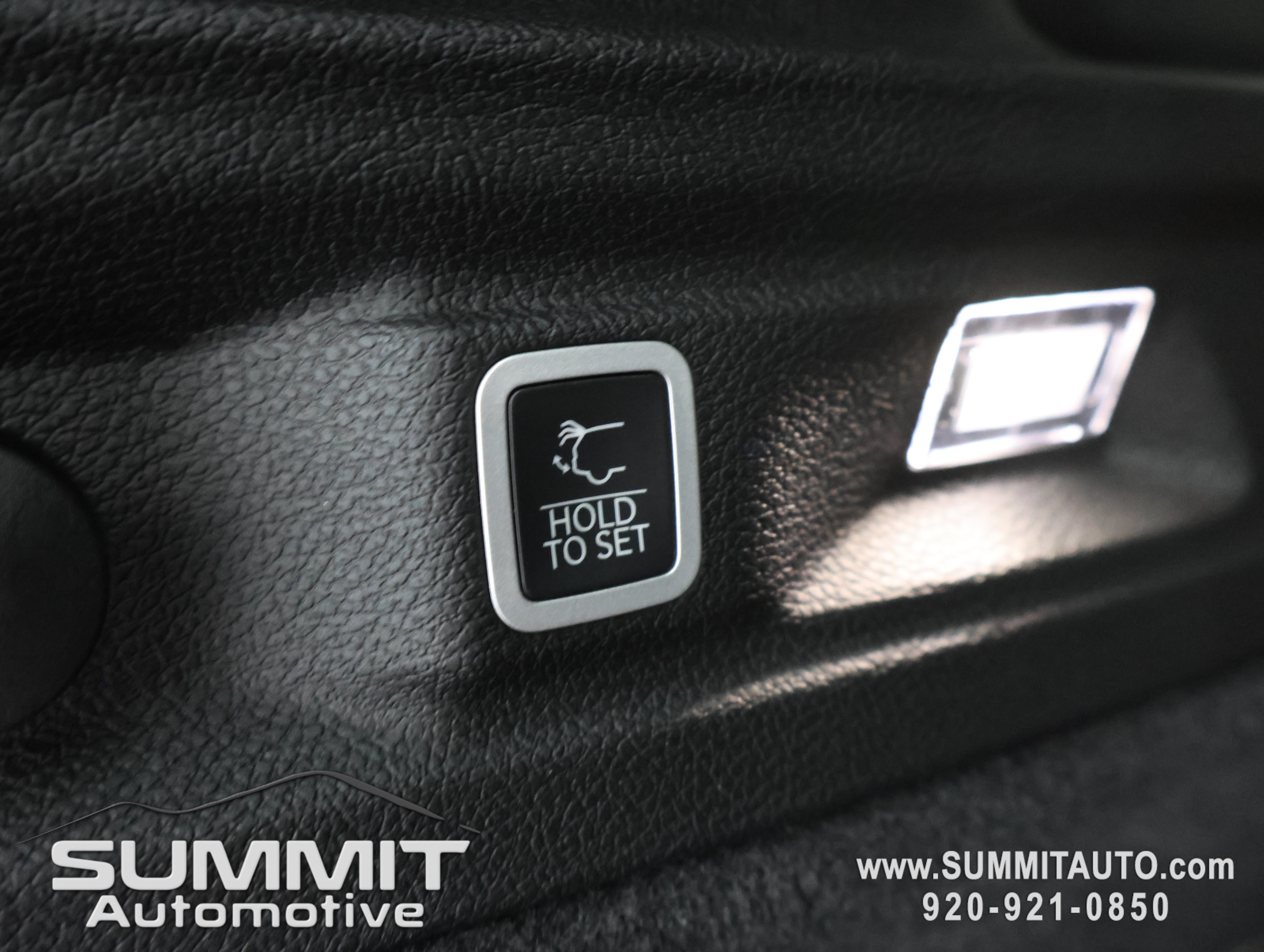 New 2026 Jeep Grand Cherokee L Summit w/ Obsidian Package AWD/4WD image 35