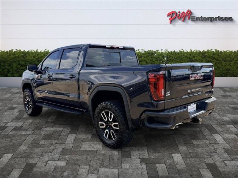 Used 2024 GMC Sierra 1500 AT4 w/ Technology Package AWD/4WD image 2