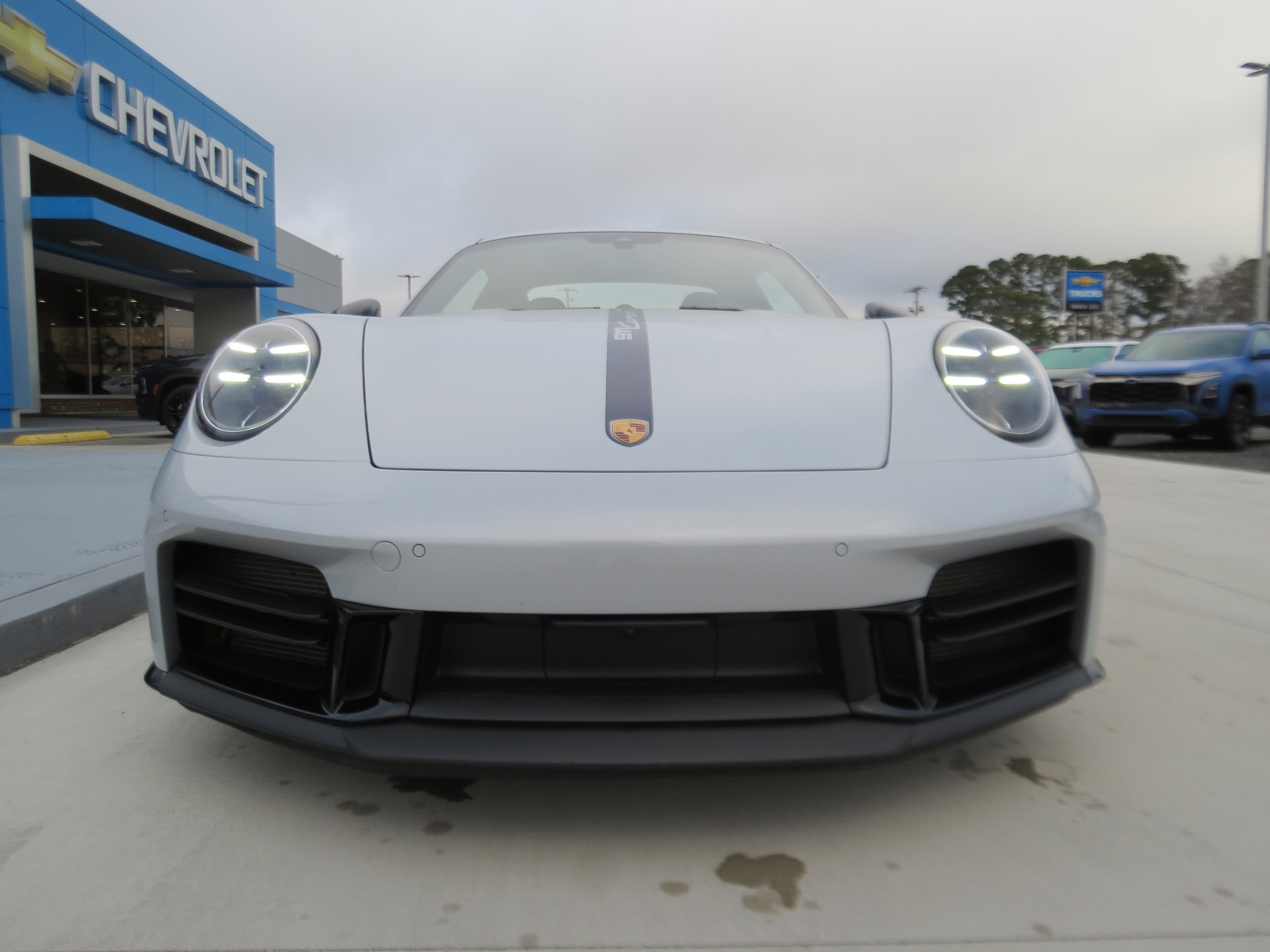 Used 2025 Porsche 911 Carrera T RWD image 9