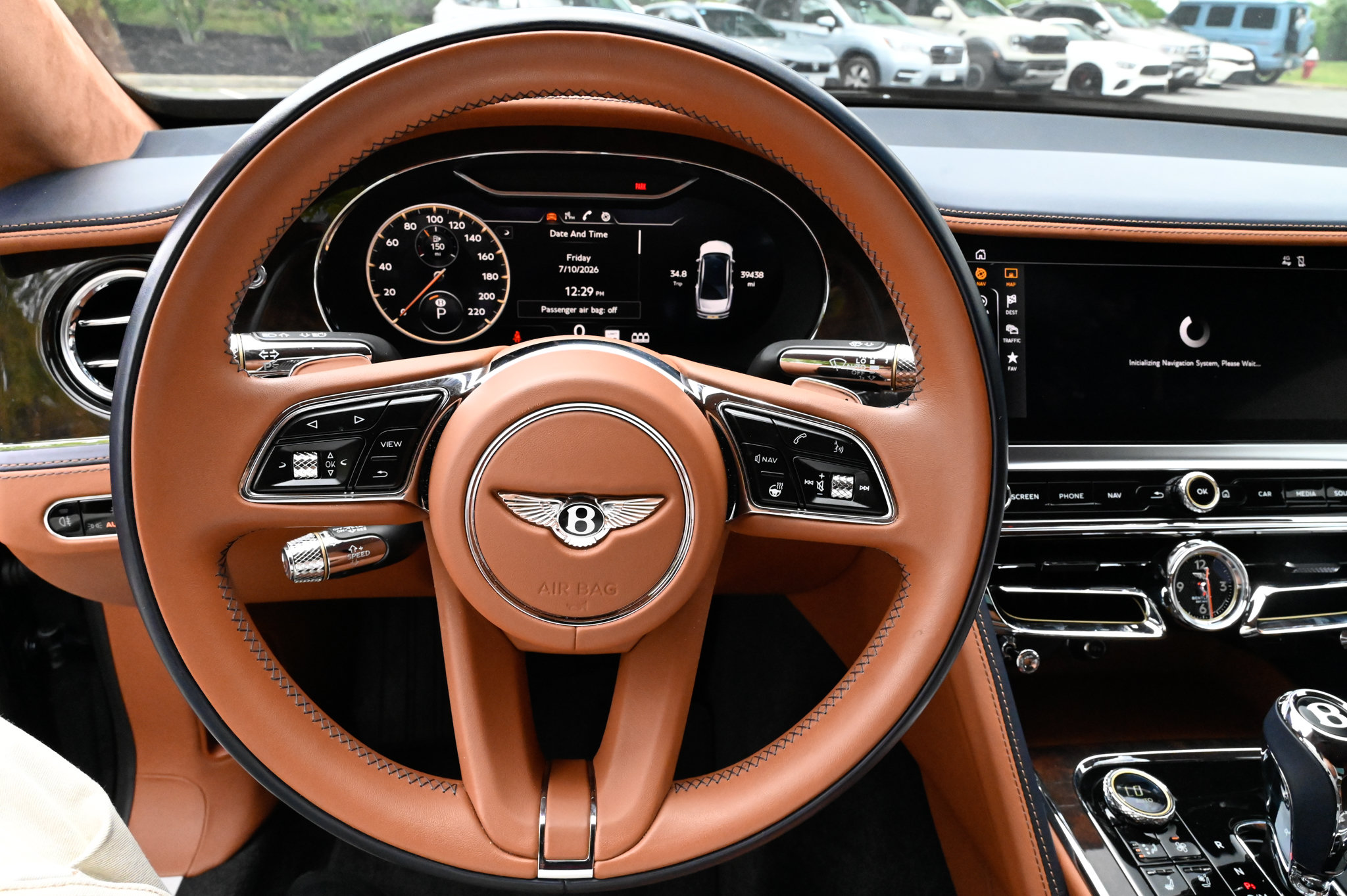 Used 2022 Bentley Flying Spur V8 AWD/4WD image 24