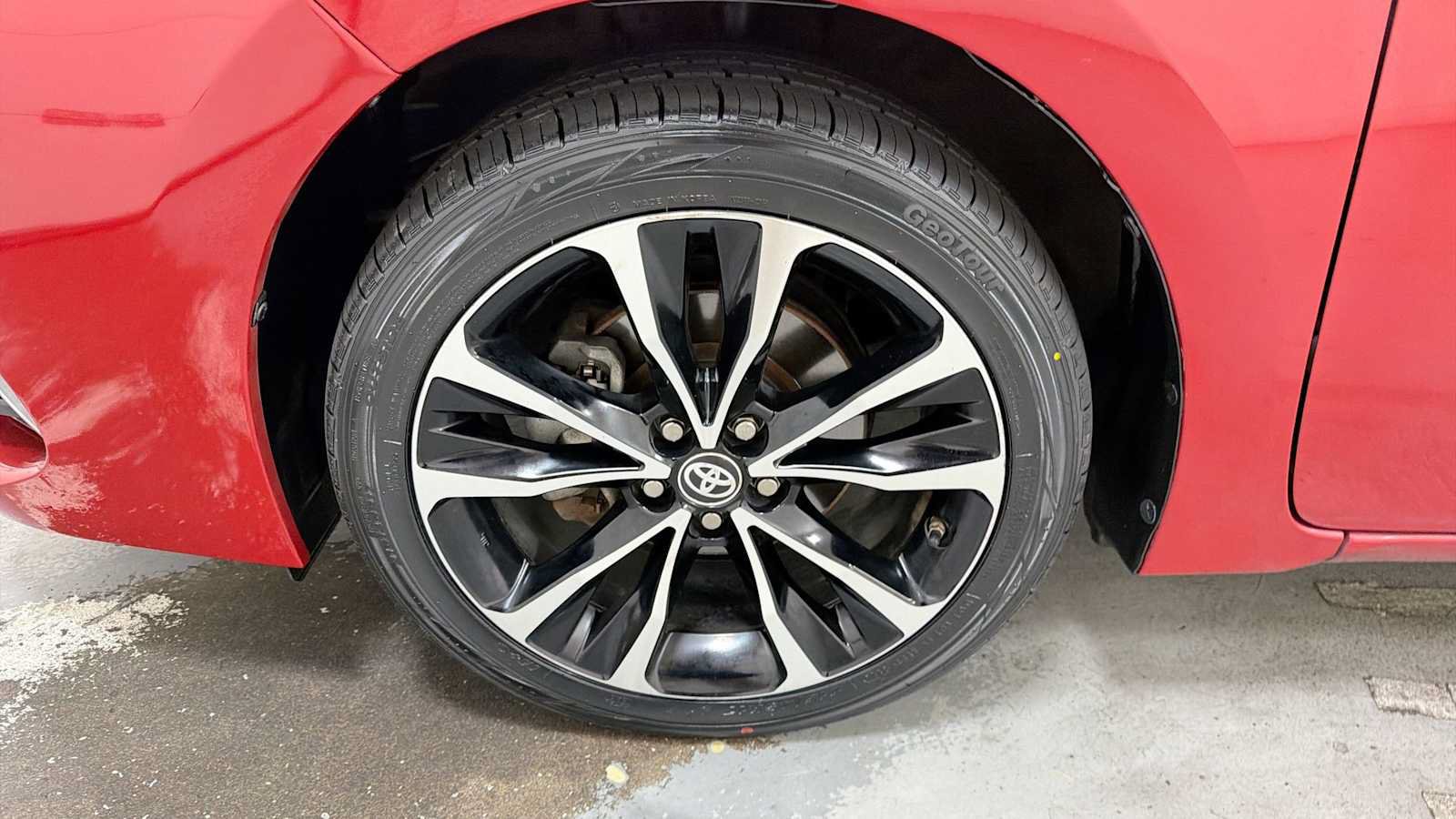 Certified 2019 Toyota Corolla SE FWD image 10