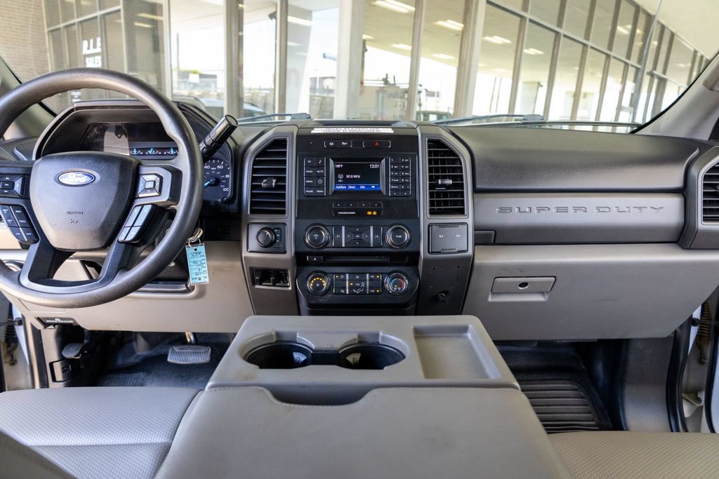 Used 2018 Ford F350 XL w/ Power Equipment Group AWD/4WD image 15