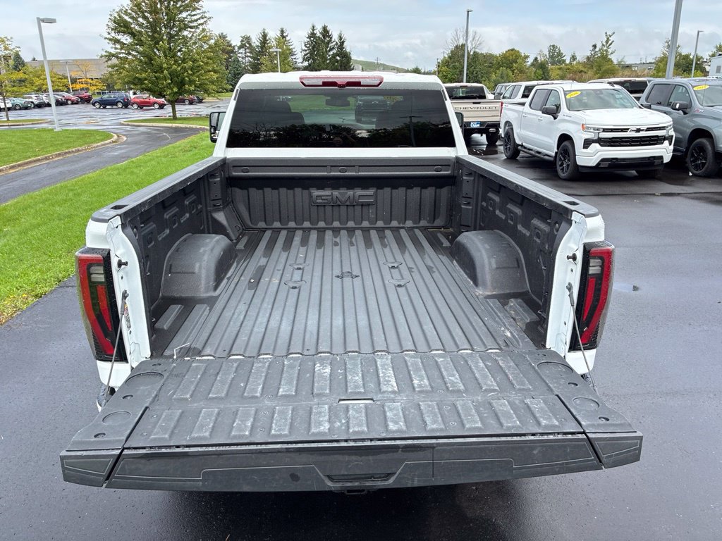 Used 2026 GMC Sierra 2500 AT4 AWD/4WD image 37