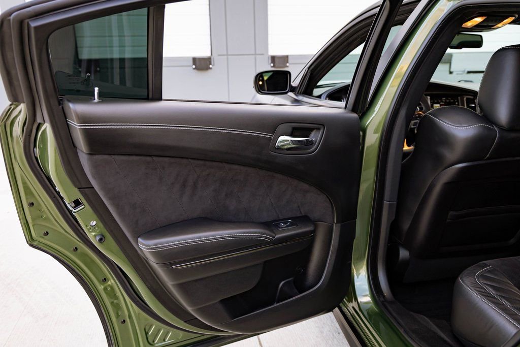 Used 2021 Dodge Charger SRT Hellcat image 31