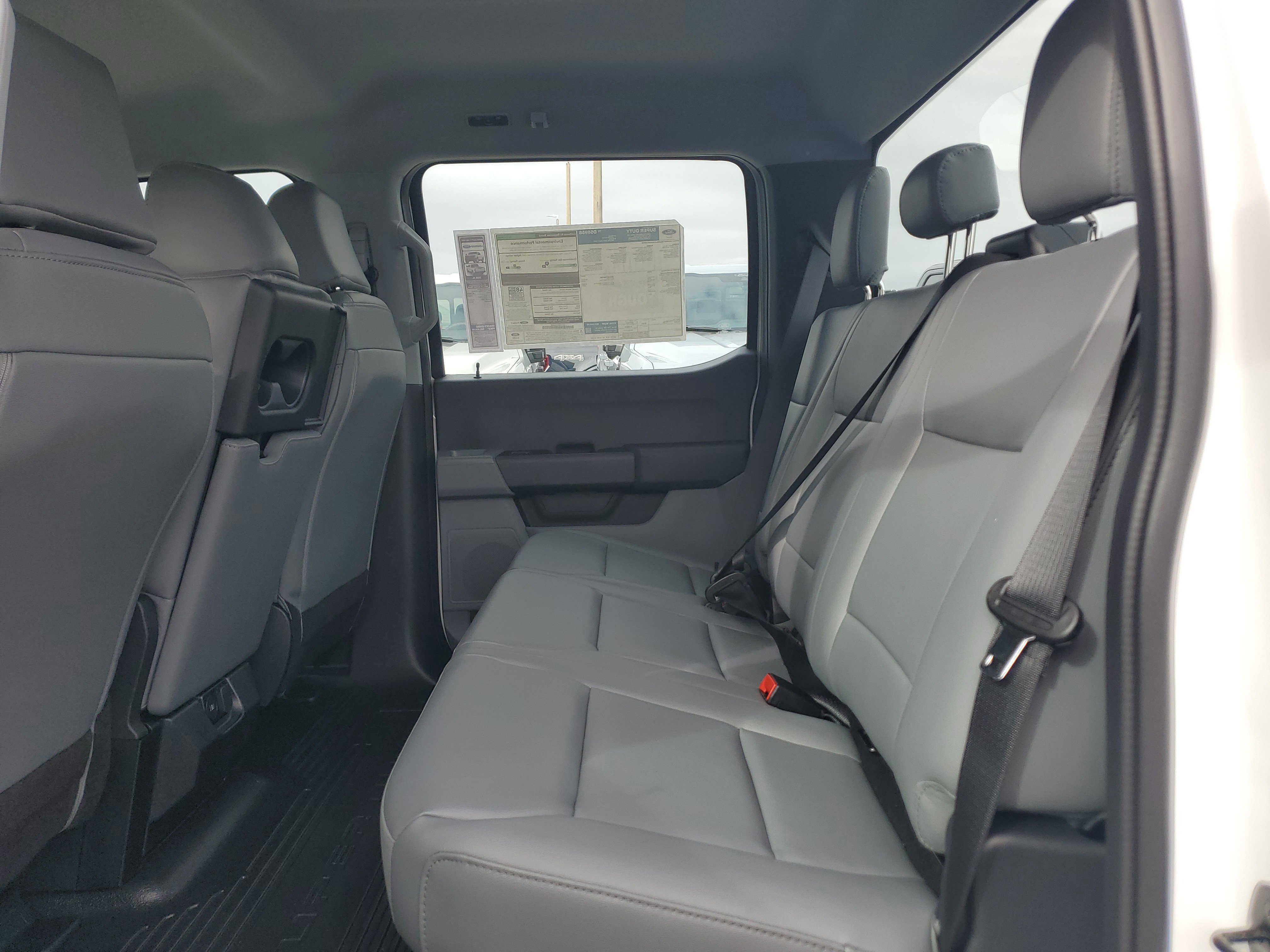 New 2026 Ford F250 XL w/ XL Chrome Package image 12