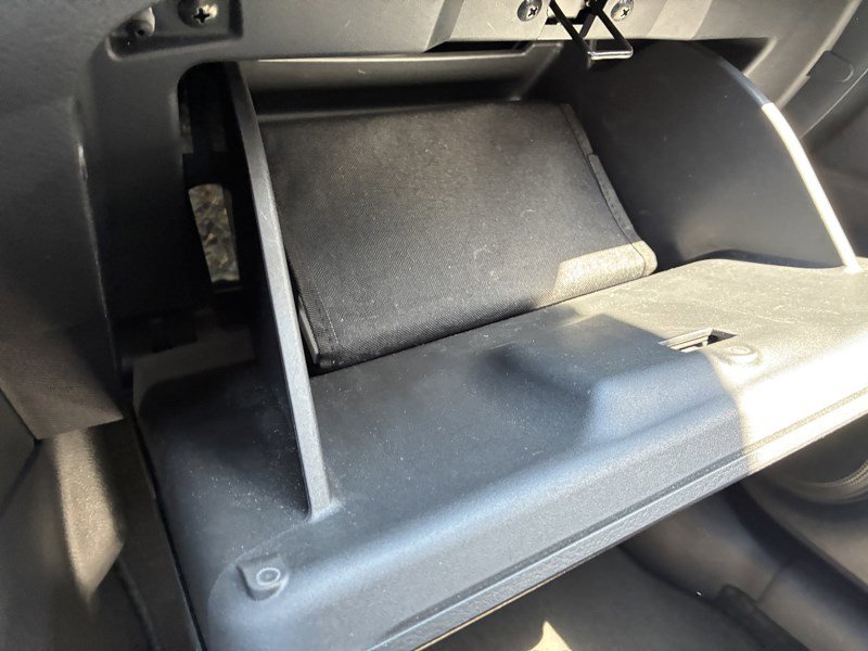 Used 2020 Nissan Kicks S FWD image 14