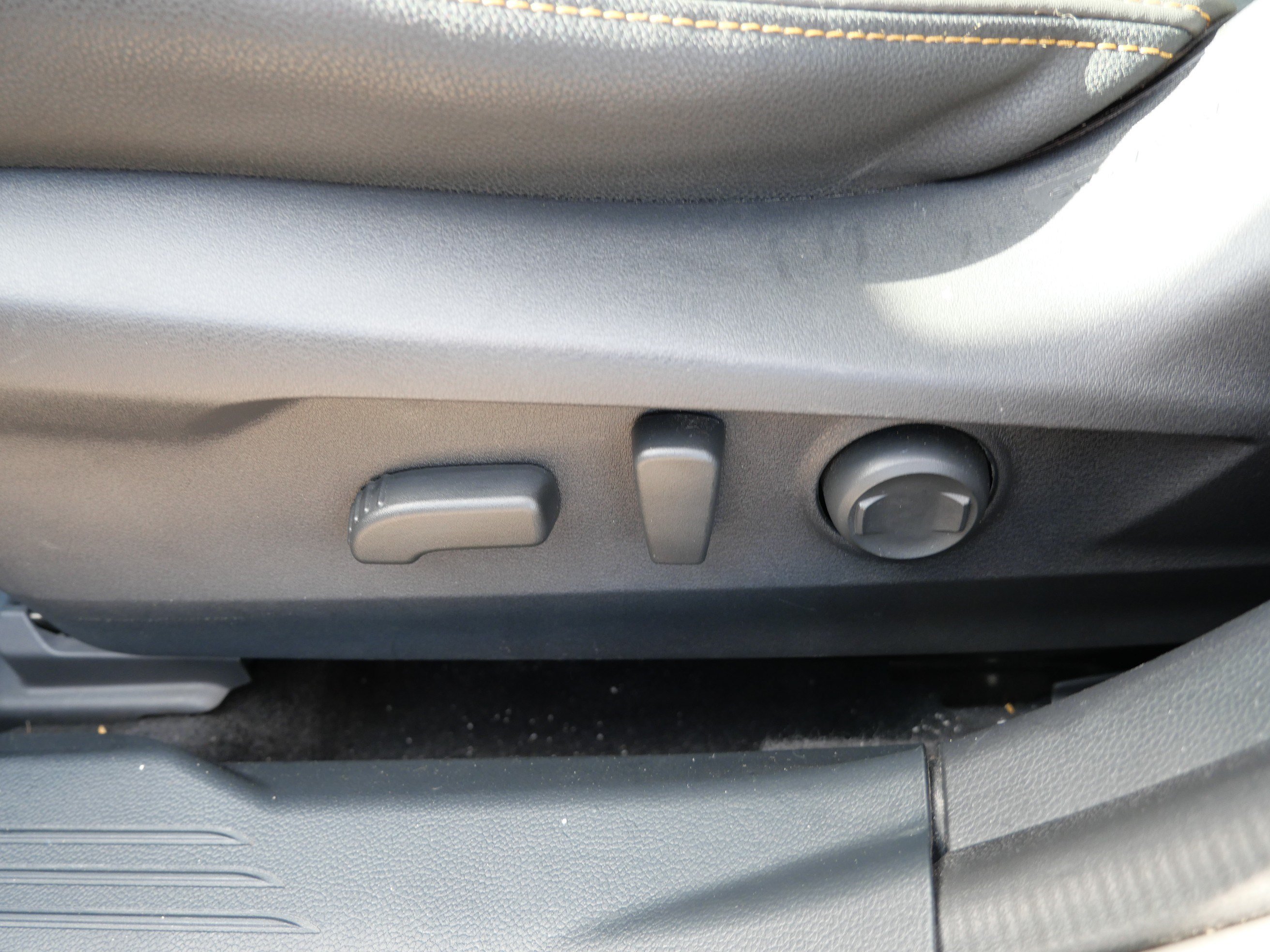 Used 2025 Subaru Outback Wilderness AWD/4WD image 19