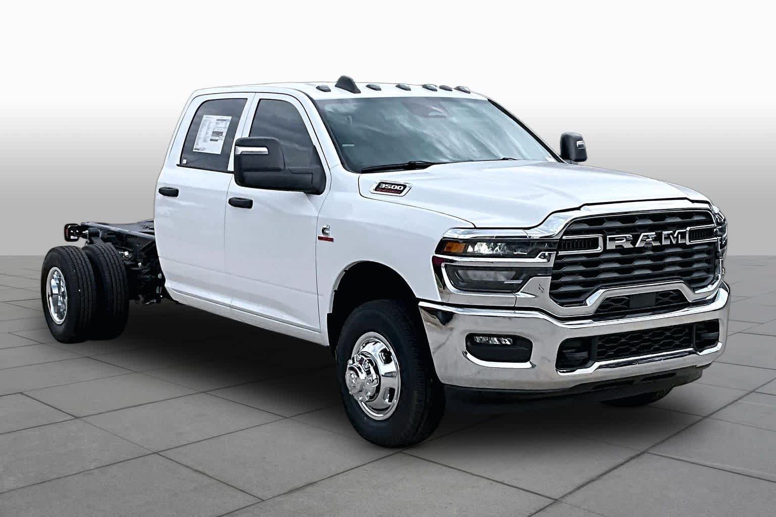 New 2026 RAM 3500 Tradesman w/ Chrome Appearance Group A AWD/4WD image 3