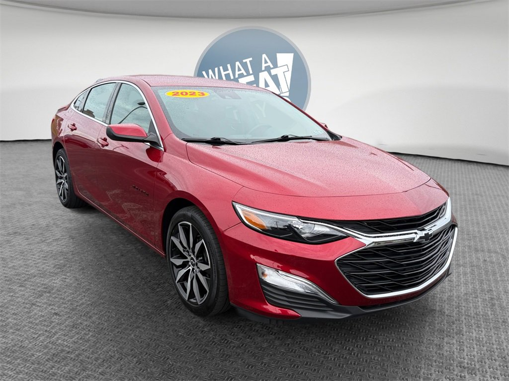 Used 2023 Chevrolet Malibu RS w/ Driver Confidence Package