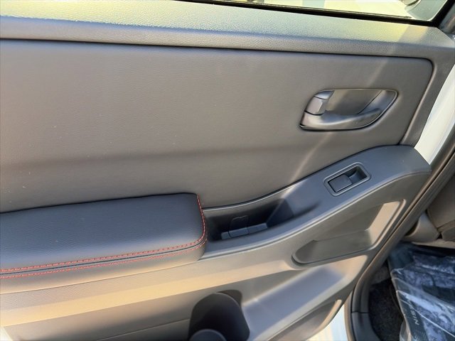 New 2026 Nissan Frontier PRO-4X w/ Tow Package image 12