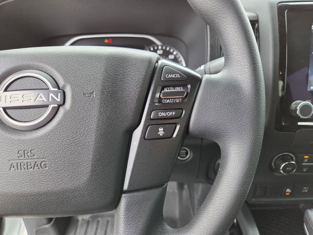 Used 2023 Nissan Frontier SV w/ Midnight Edition Package image 27