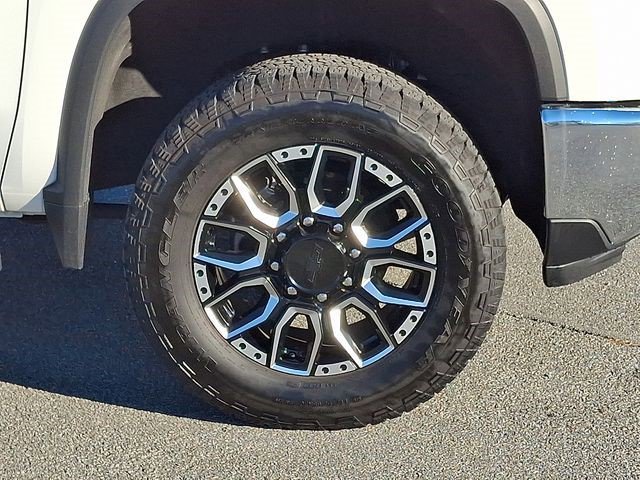 Certified 2025 Chevrolet Silverado 2500 LT w/ All Star Edition image 12