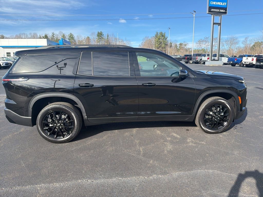 New 2026 Chevrolet Traverse LT w/ Midnight/Sport Edition image 8