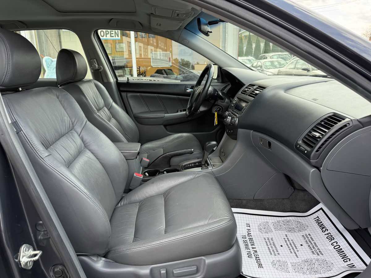 Used 2007 Honda Accord EX-L image 10