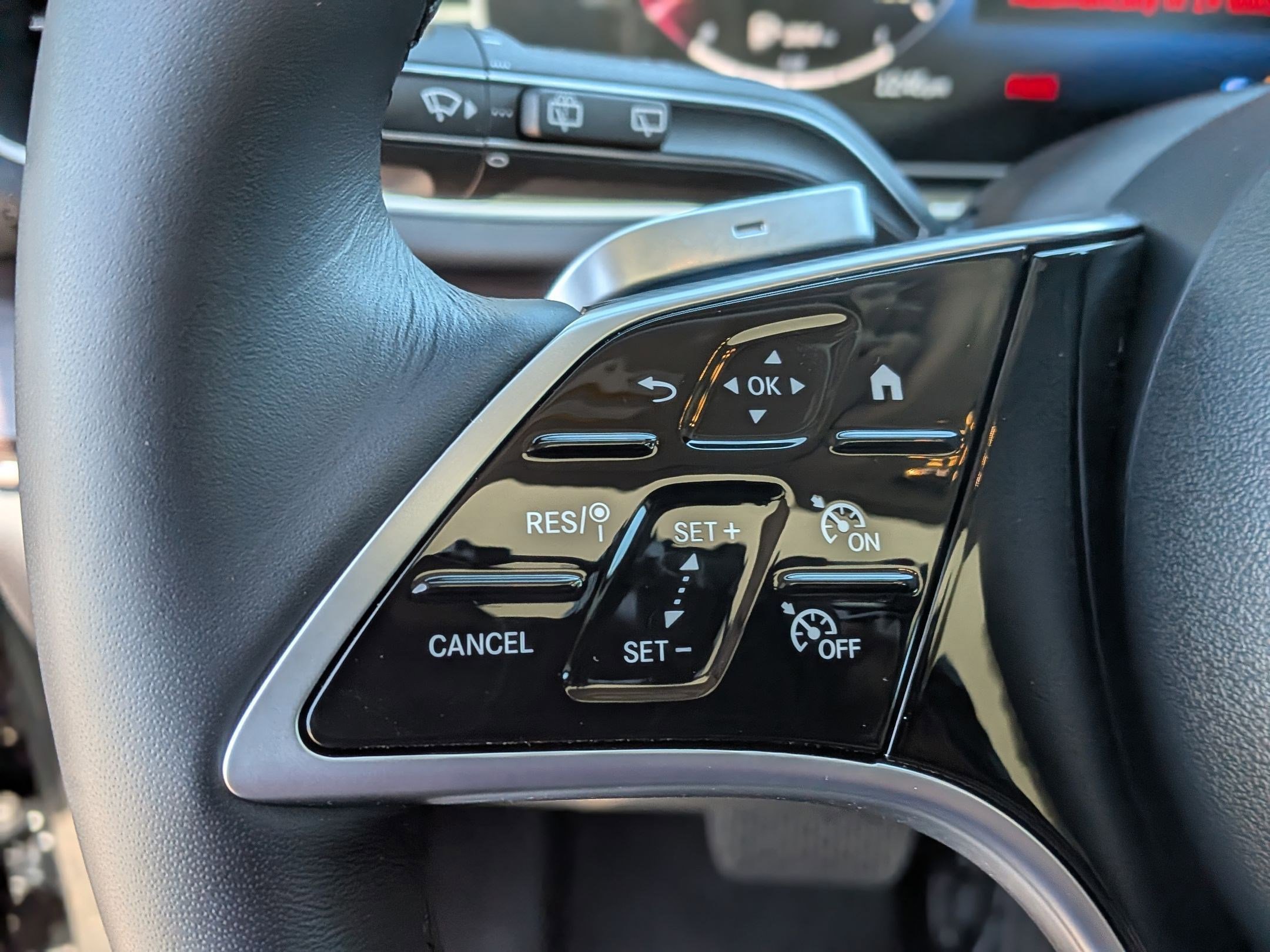 Certified 2026 Mercedes-Benz GLE 450 4MATIC image 16