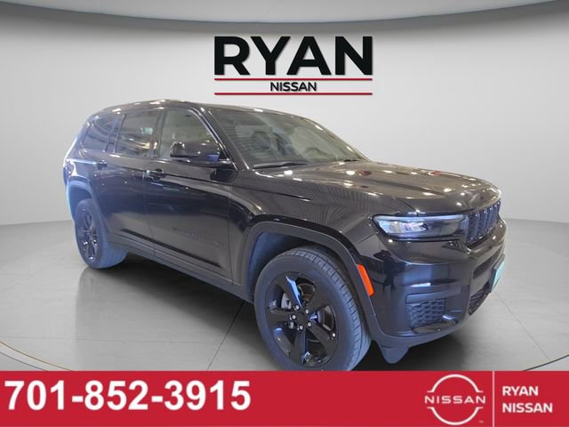 Used 2023 Jeep Grand Cherokee L Laredo image 7