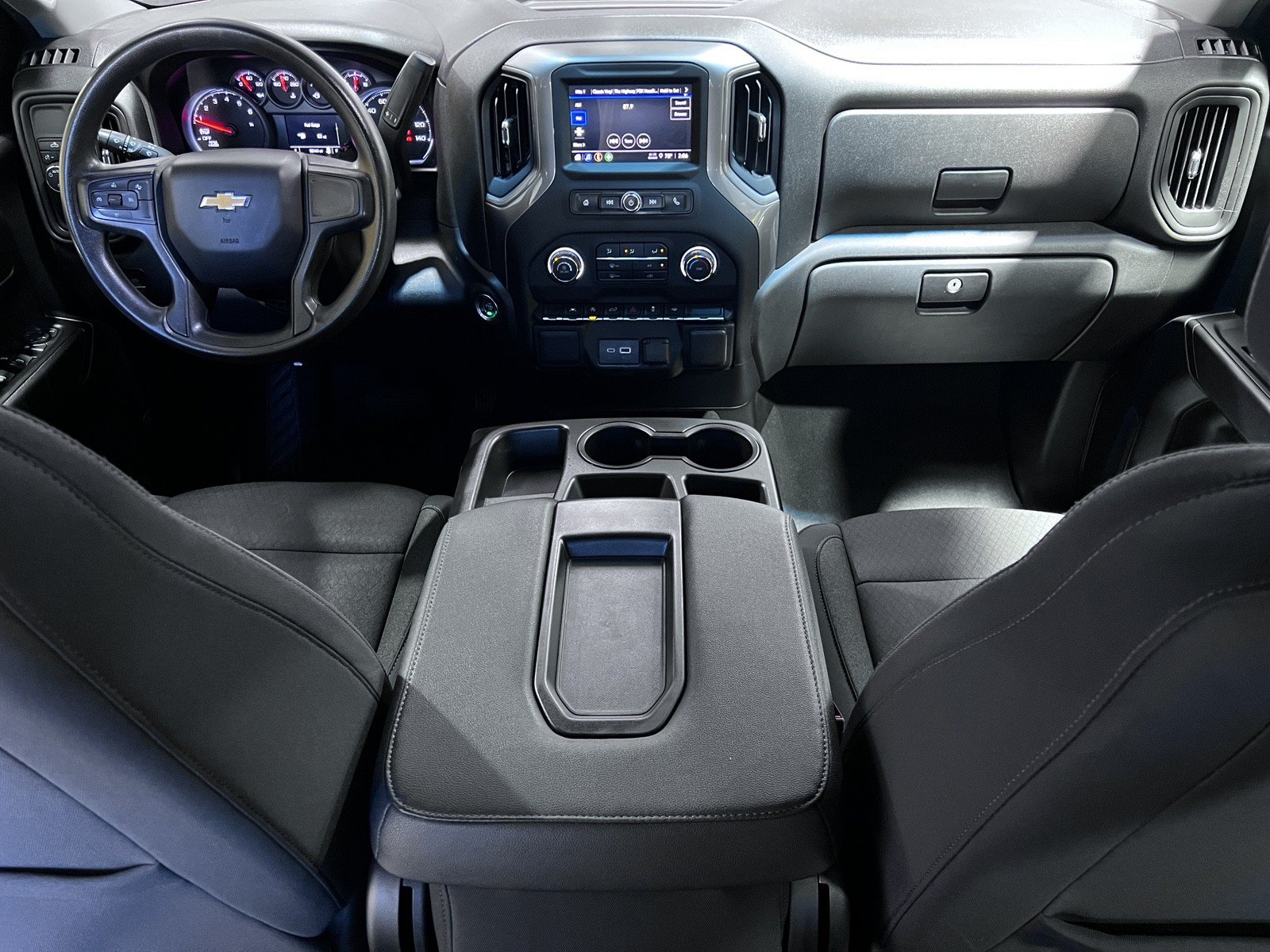 Used 2023 Chevrolet Silverado 1500 Custom w/ LPO, Dark Essentials Package RWD image 13