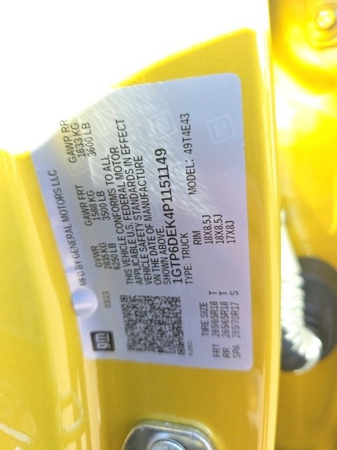 Used 2023 GMC Canyon AT4 w/ AT4 Premium Package image 32