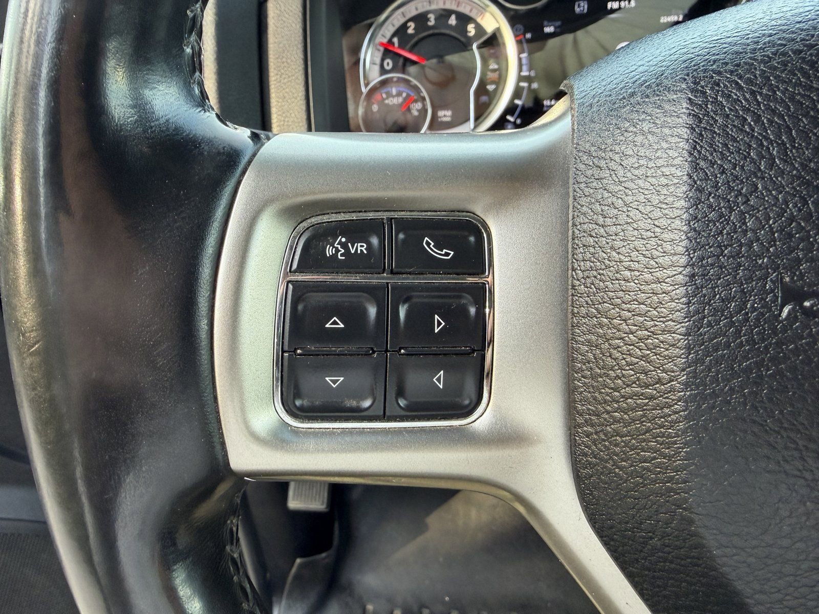 Used 2015 RAM 2500 Laramie image 15