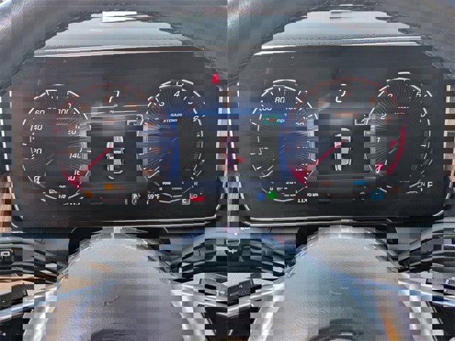 Used 2024 Mercedes-Benz GLC 300 4MATIC image 25