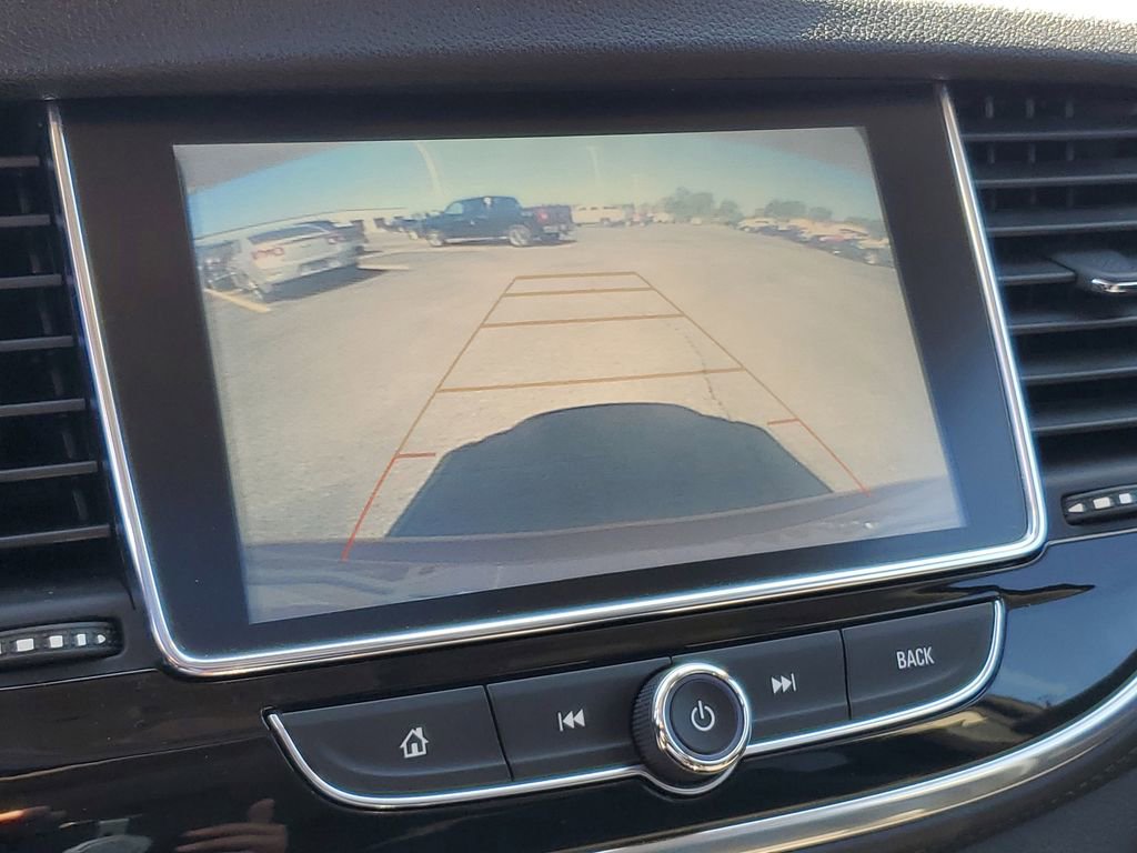 Used 2019 Buick Encore Sport Touring FWD image 18