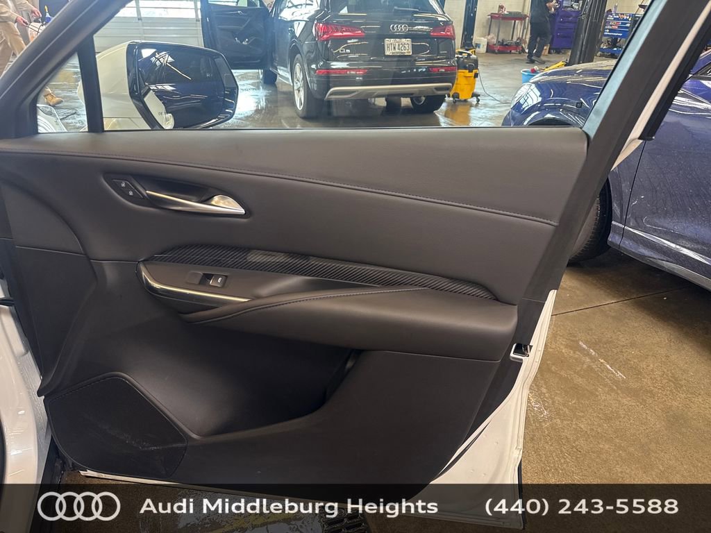 Used 2024 Cadillac XT4 Sport w/ Cold Weather Package image 18