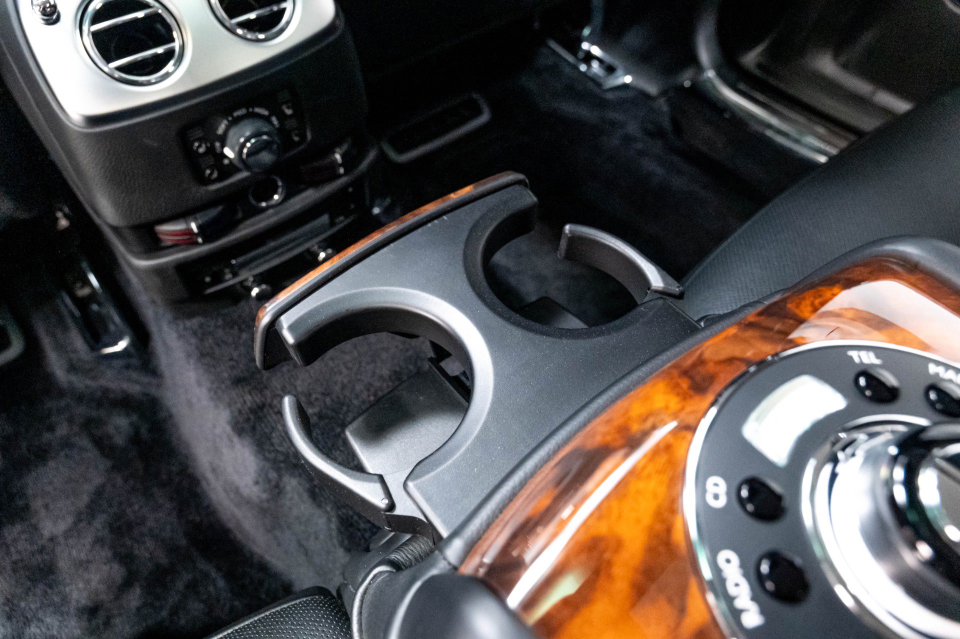 Used 2012 Rolls-Royce Ghost RWD image 37