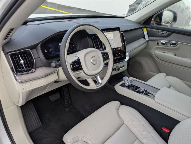New 2026 Volvo XC90 B6 Ultra w/ Protection Package image 7