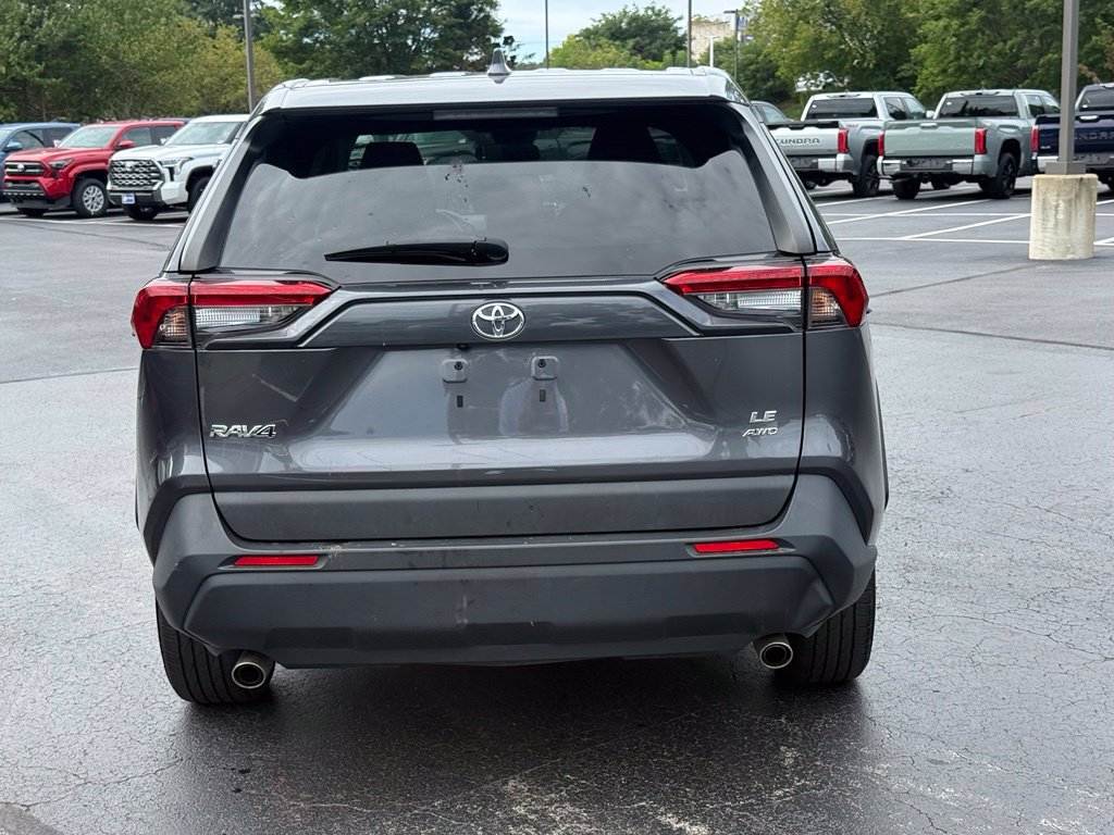 Certified 2023 Toyota RAV4 LE AWD/4WD image 6