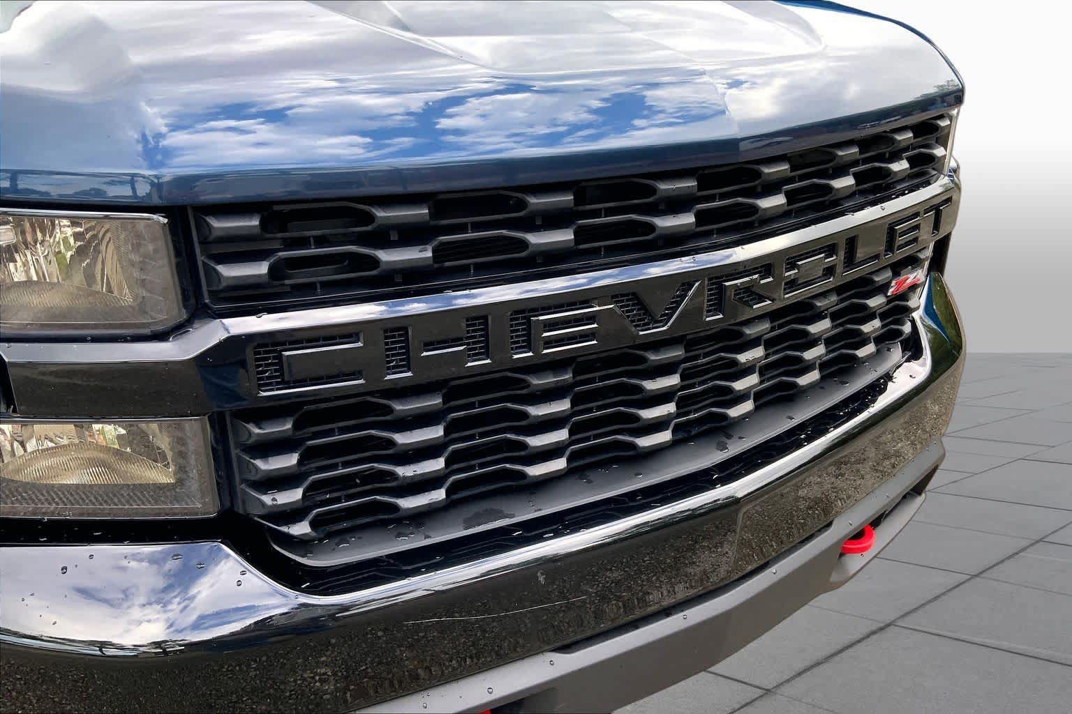 Used 2022 Chevrolet Silverado 1500 Custom Trail Boss AWD/4WD image 30