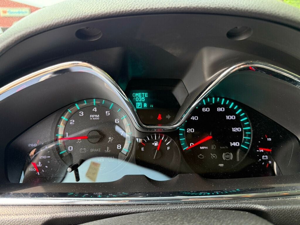 Used 2013 Chevrolet Traverse LT AWD/4WD image 24