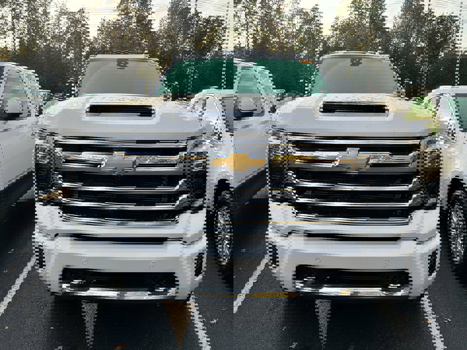 Used 2024 Chevrolet Silverado 2500 High Country w/ High Country Premium Package image 3