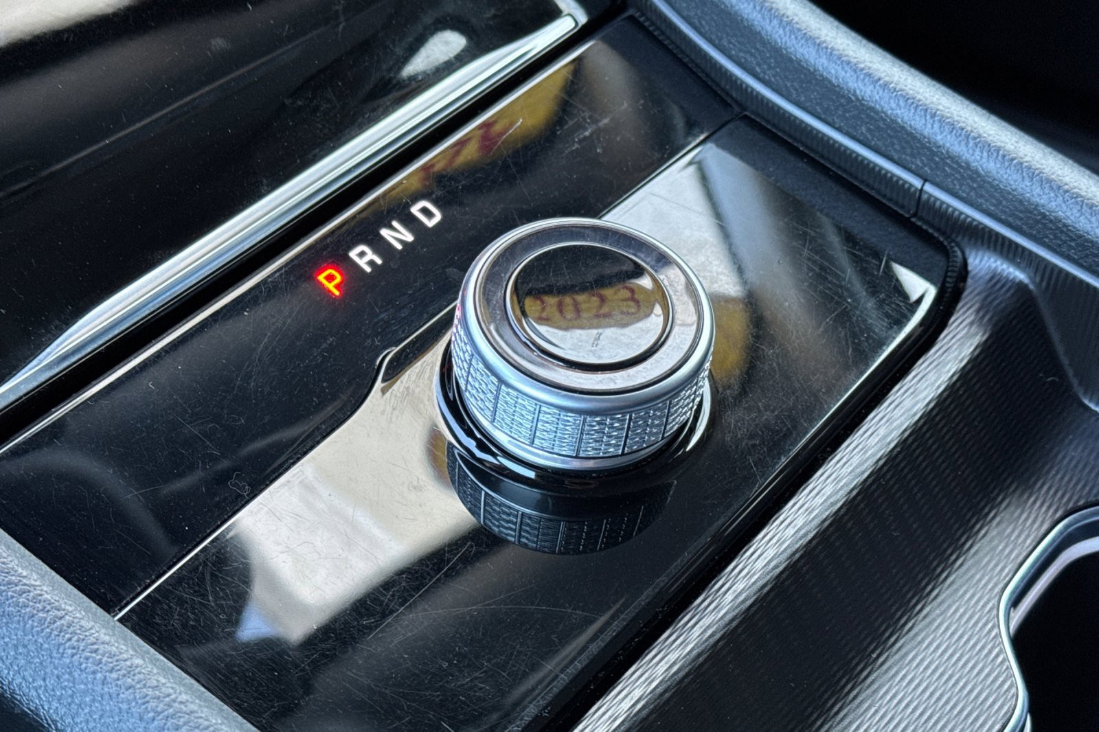 Used 2023 Jeep Grand Cherokee L Laredo image 25