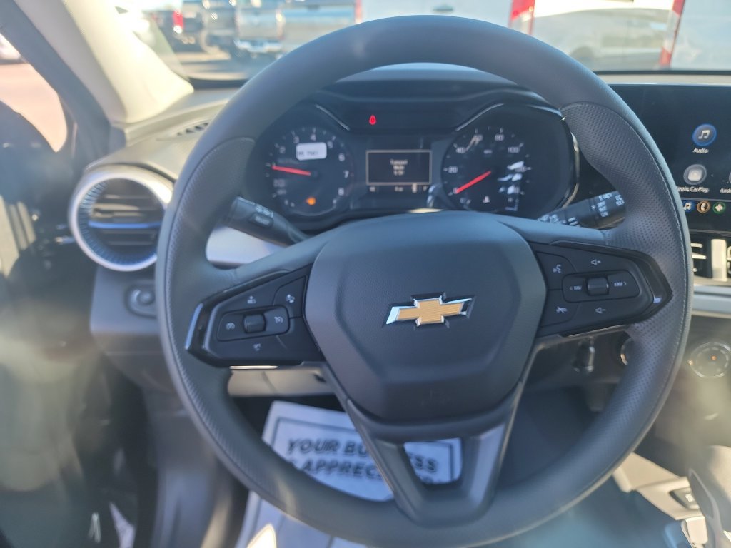 New 2026 Chevrolet Trax LS w/ LS Convenience Package FWD image 21