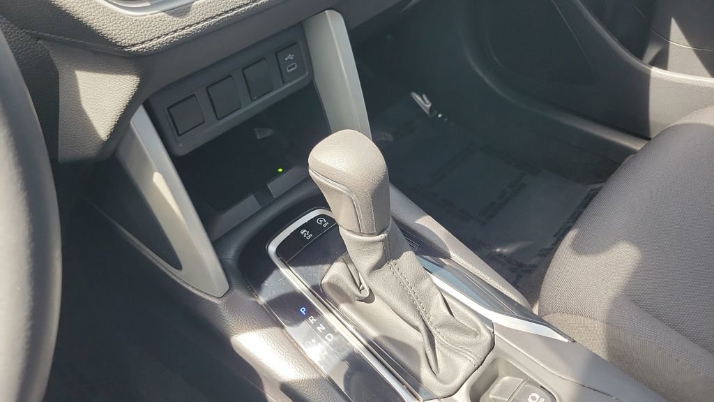 Certified 2024 Toyota Corolla Cross LE FWD image 14