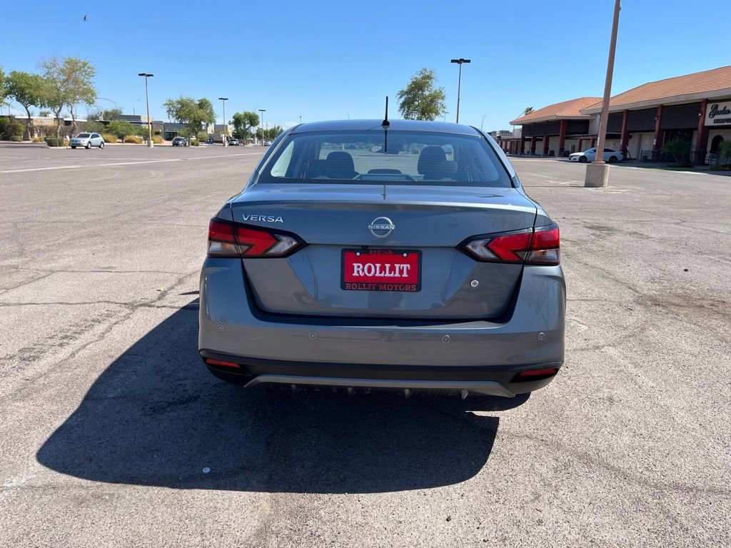 Used 2025 Nissan Versa S image 7