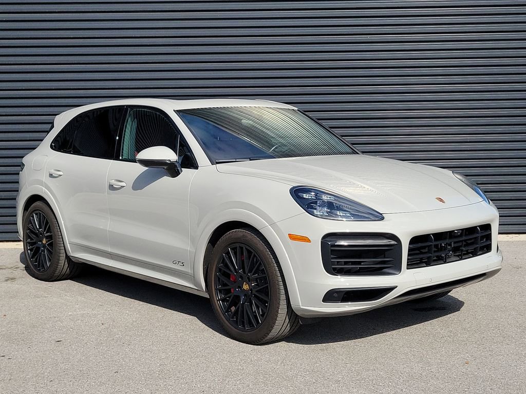Certified 2022 Porsche Cayenne GTS image 9