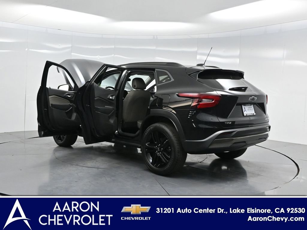 New 2026 Chevrolet Trax ACTIV w/ Driver Confidence Package FWD image 43