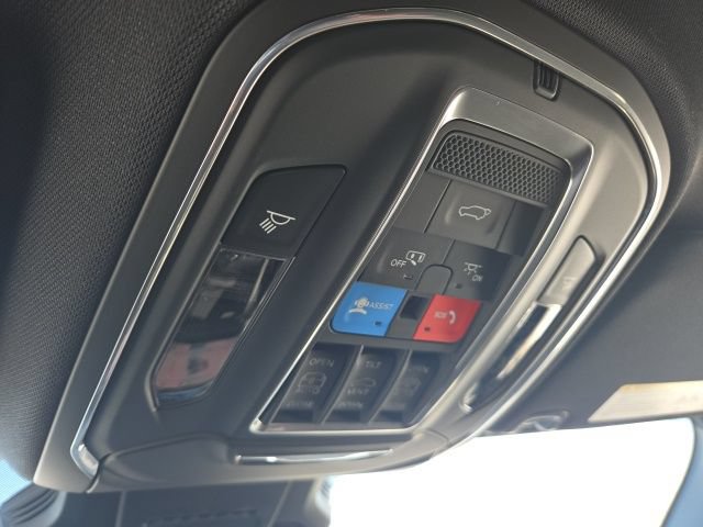 New 2026 Jeep Cherokee Limited AWD/4WD image 18