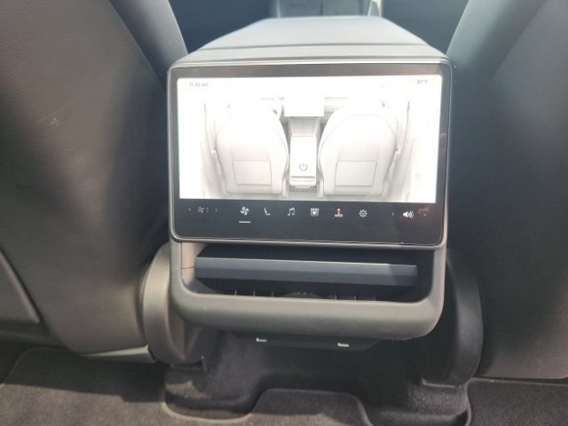 Used 2026 Tesla Model Y Long Range AWD/4WD image 21