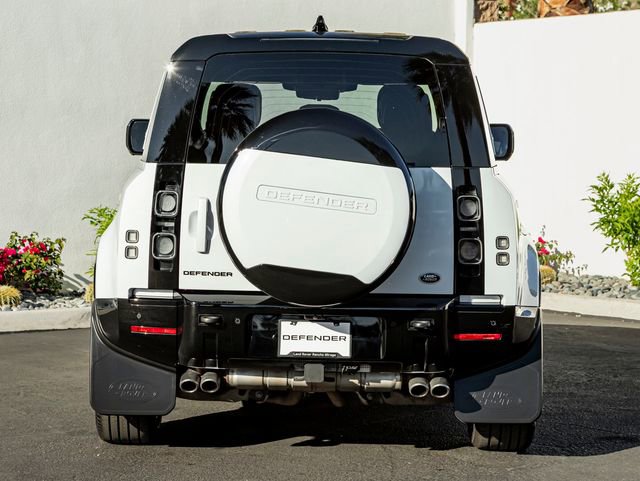 Used 2023 Land Rover Defender 110 V8 image 8