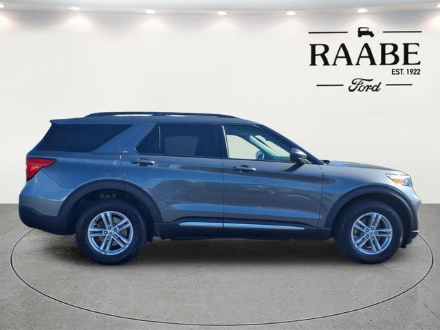 Used 2023 Ford Explorer XLT w/ Equipment Group 202A AWD/4WD image 8