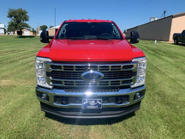 Used 2024 Ford F250 XLT w/ Snow Plow/Camper Package image 2