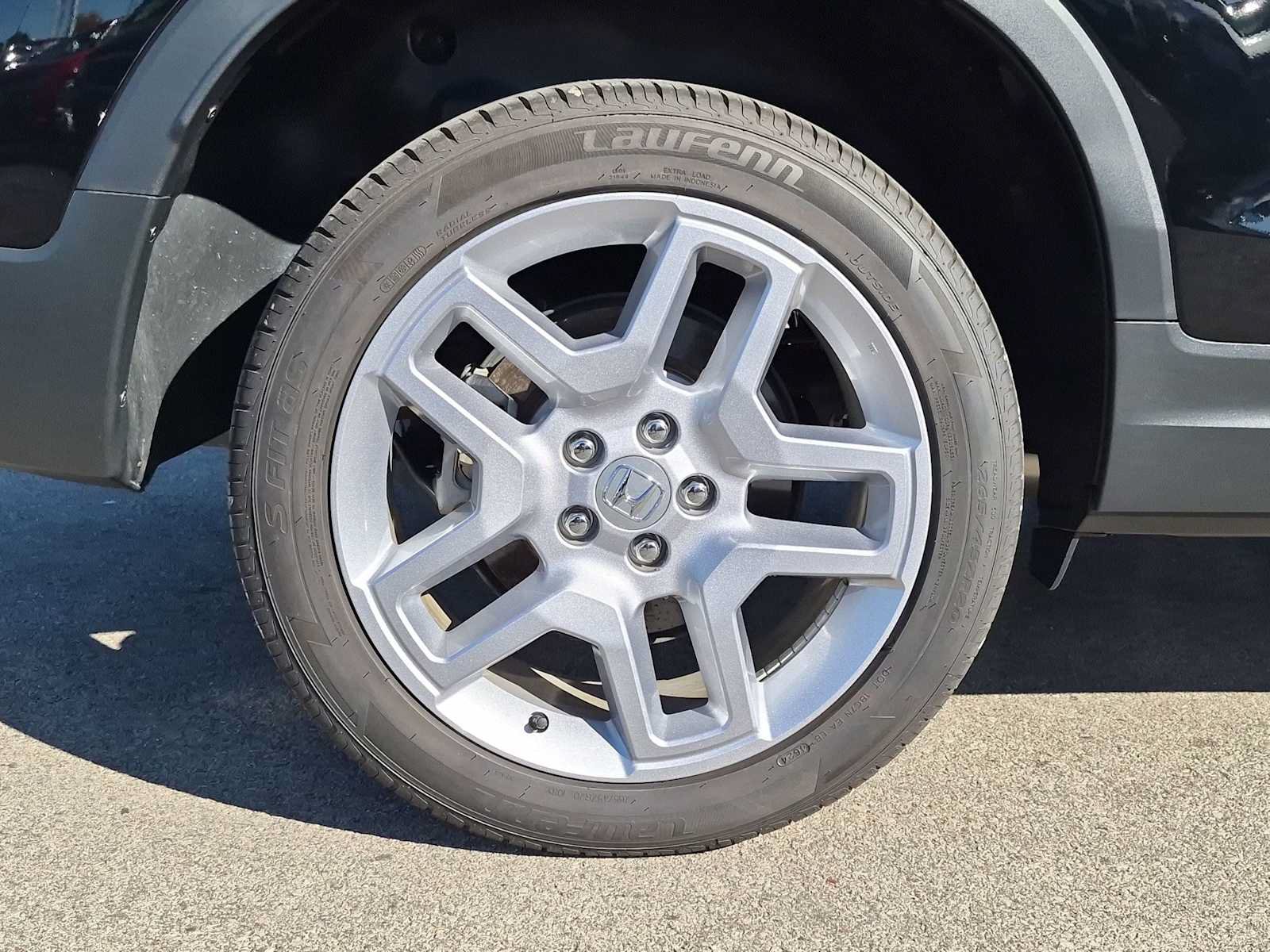 Certified 2025 Honda Passport EX-L image 14