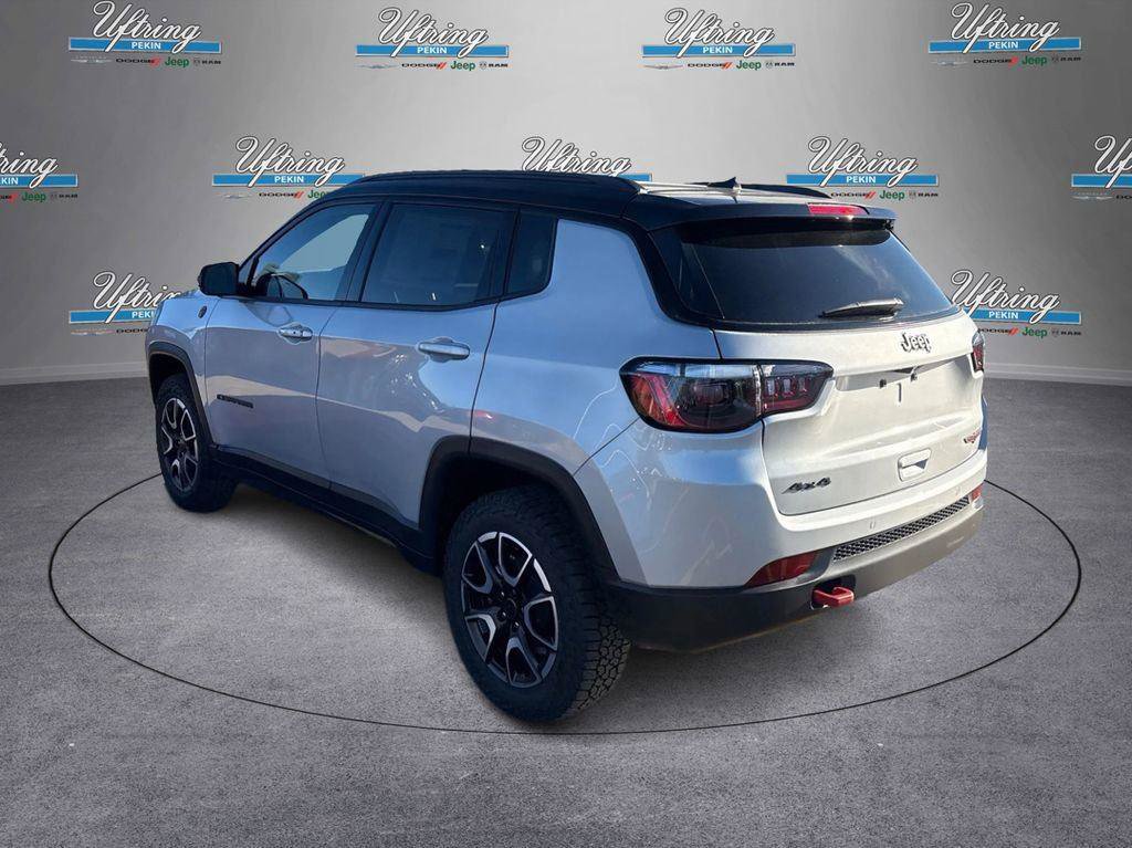 New 2026 Jeep Compass Trailhawk AWD/4WD image 5